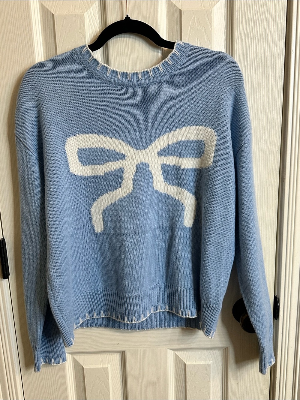 Light Blue Bow Intarsia Knit Sweater - Brand Not Visible